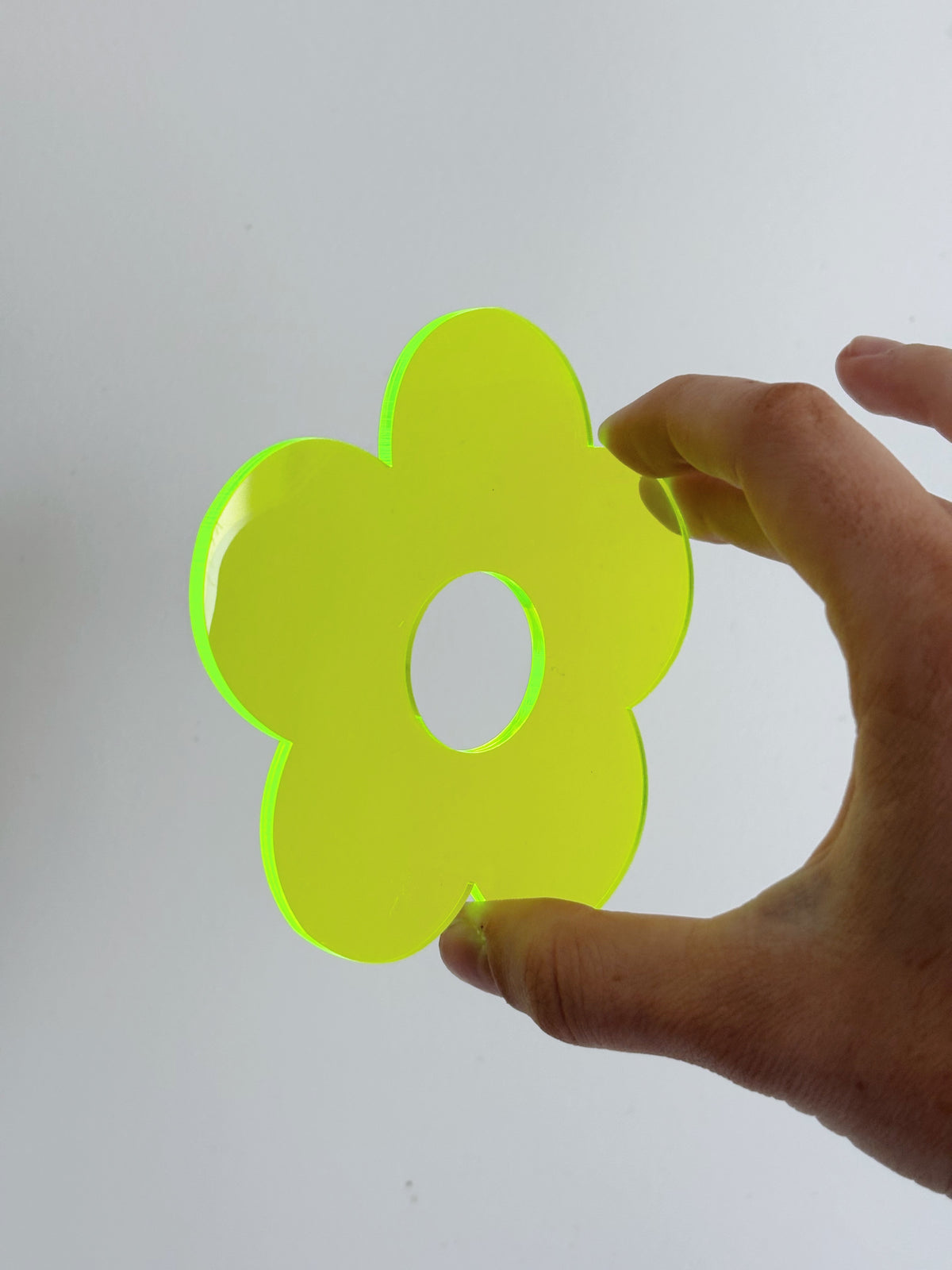 coaster ✿  FOWER NEON YELLOW