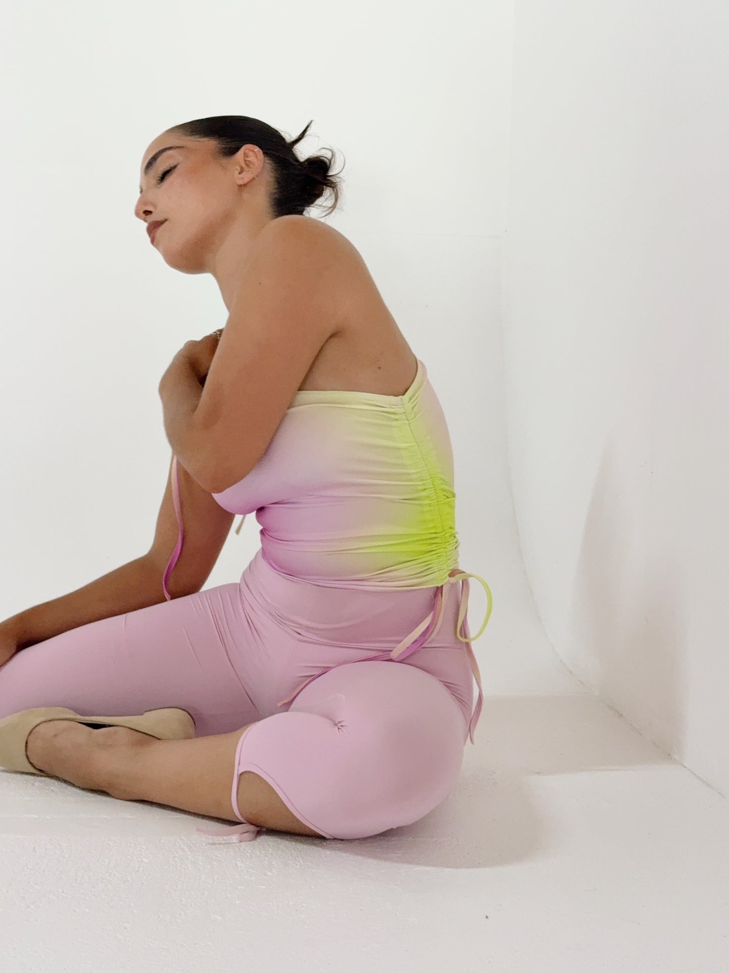 one shoulder top ꩜ lemon pop