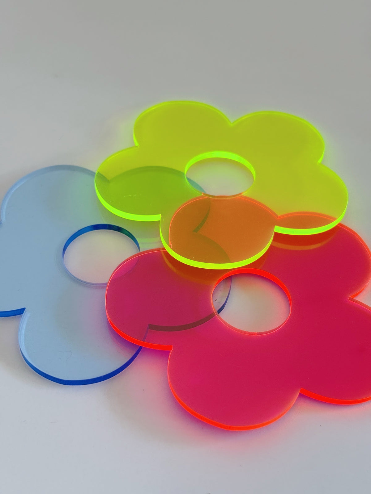 coaster ✿  FOWER NEON YELLOW
