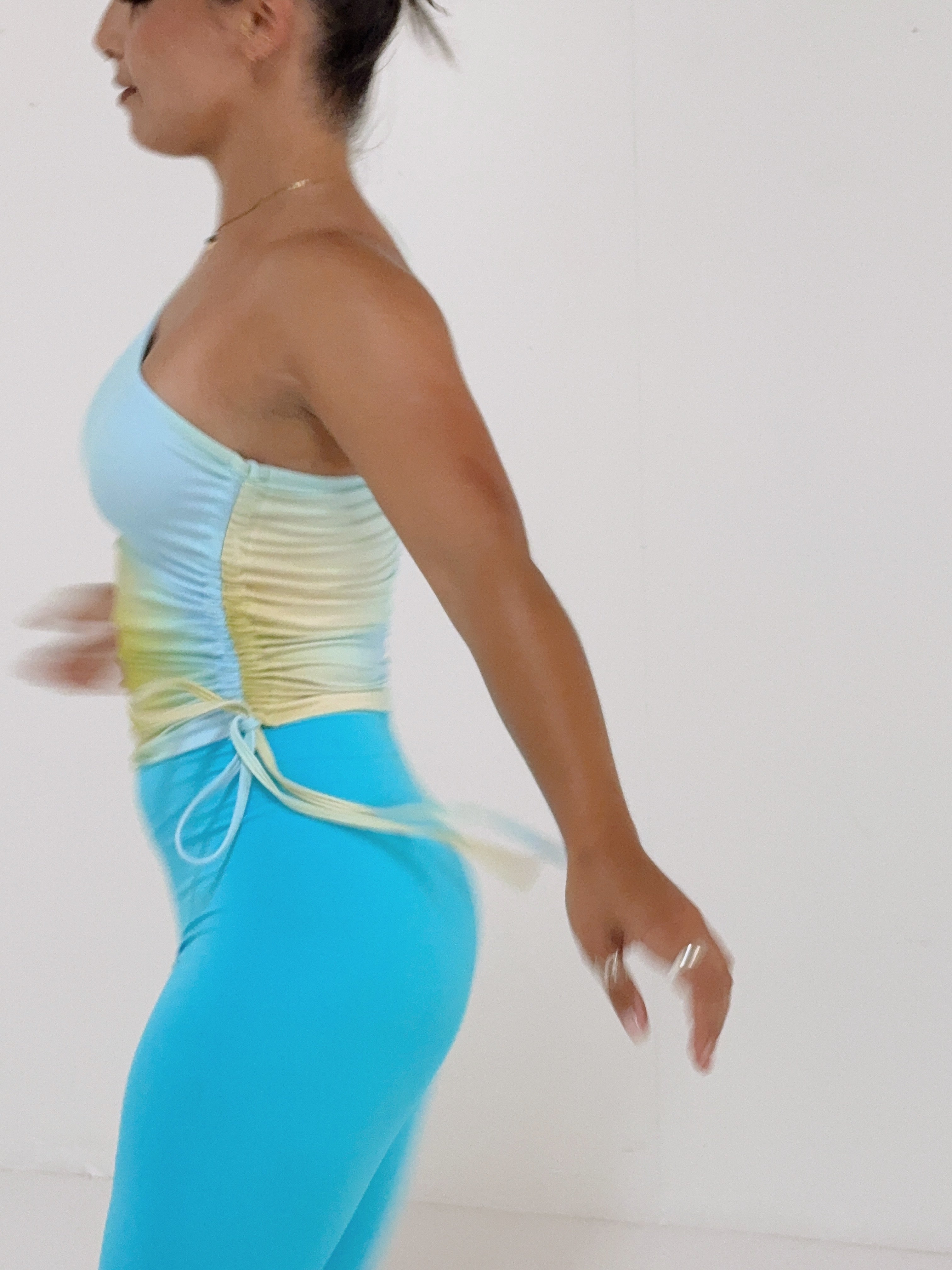 one shoulder top ꩜ sunbeam